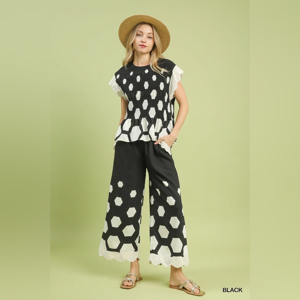 Umgee Hexagon Print Wide Leg Pants with Scalloped Hem🆕